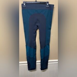 Lululemon 4 All About That Base Leggings Black Green Seamless Size 12